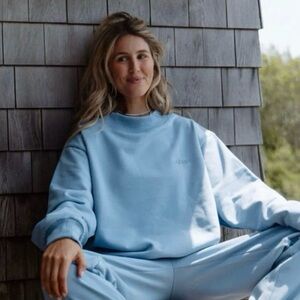 Parke Blue mock neck Sweatshirt size Small Medium